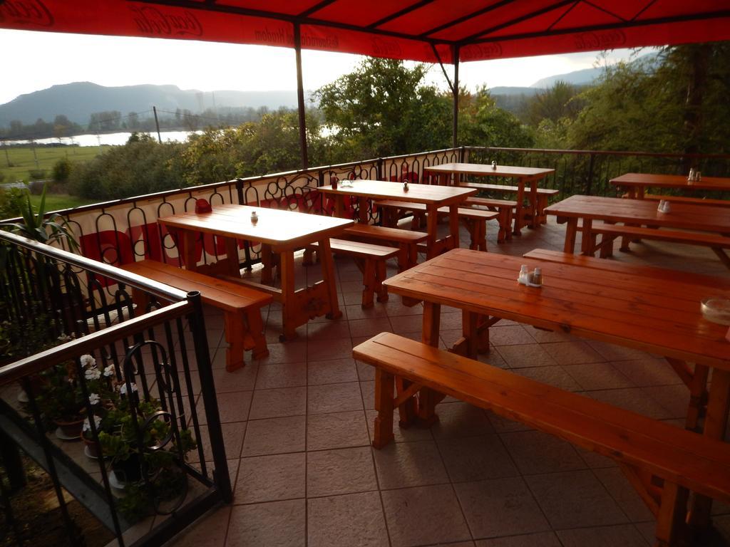 Penzion A Restauracia Pod Hradom, Turna Nad Bodvou 외부 사진